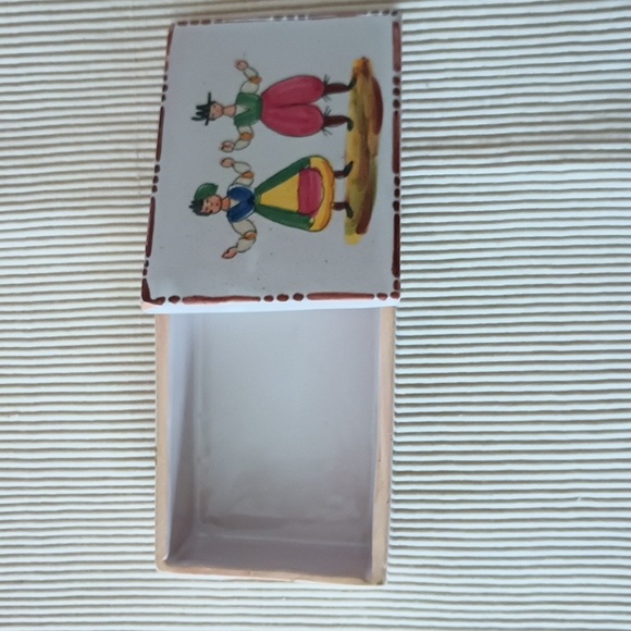 Ceramic Trinket box, made in Italy - Picture 3 of 7